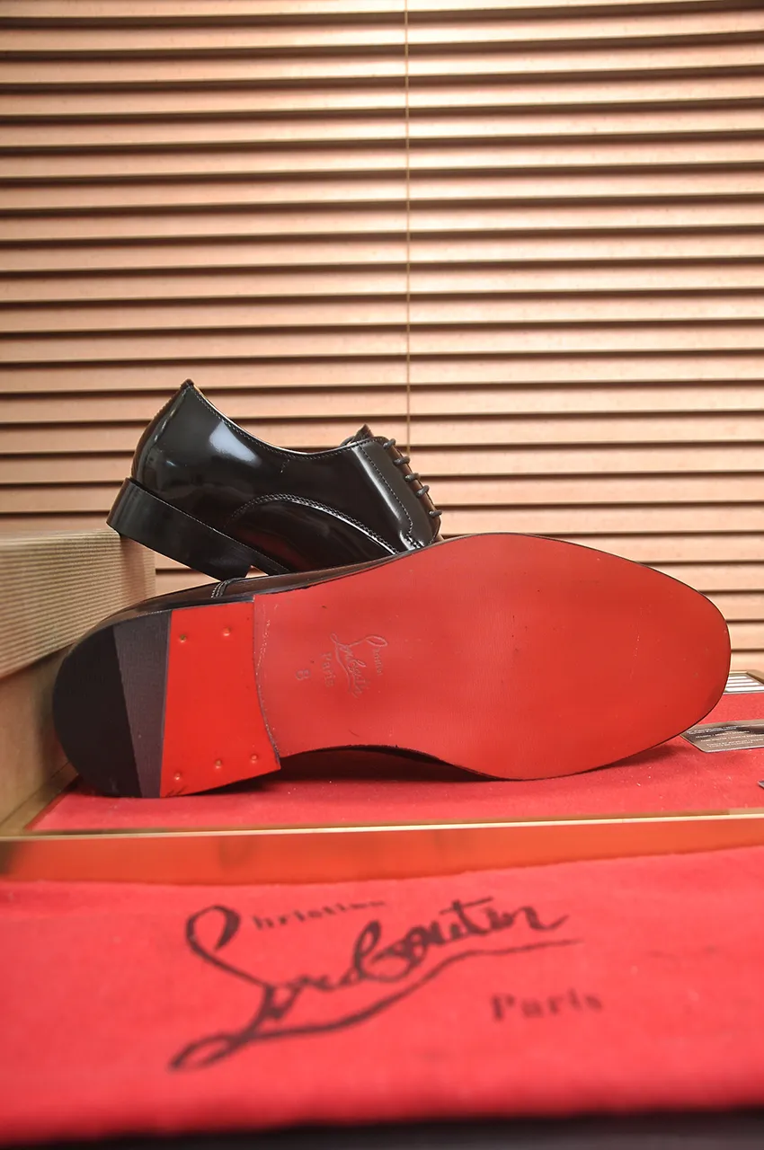 Men's shoes 💰620💶 [Chrstian Loubotin] Red-soled shoes 💋Original mold opening, the highest version on the market, purely handmade ➕Imported cowhide uppers, first-layer water-dyed cowhide lining! Original EU high-gloss outsole. 38 to 45 (45 customized)